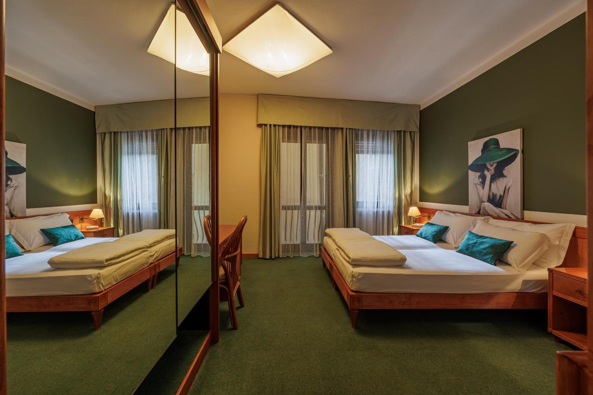 Grotta Hotel